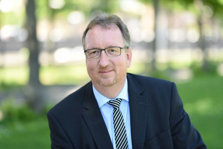 Prof. Dr. Matthias Almstedt, Kaufmännischer Direktor und Geschäftsführer